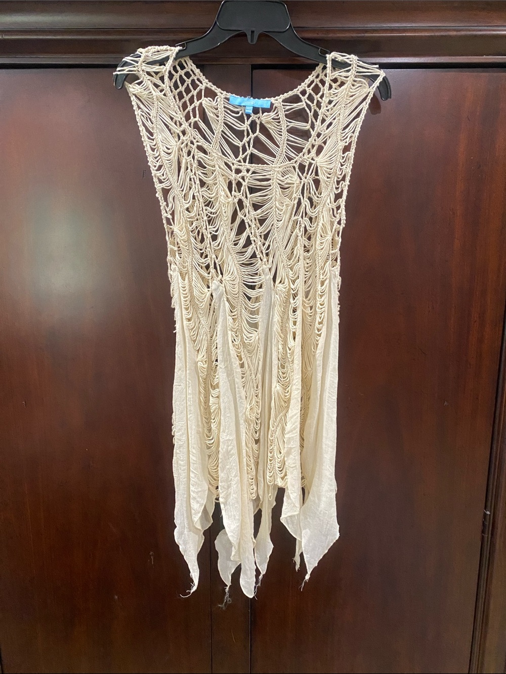 whish Cream Crochet Fringe Vest